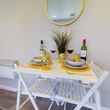 Cosy 1 Bed Garden Lodge Close To Nottingham City Centre - Free Parking & Wifi Dış mekan fotoğraf