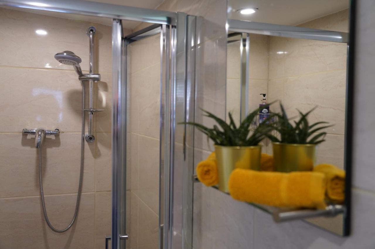 Cosy 1 Bed Garden Lodge Close To Nottingham City Centre - Free Parking & Wifi Dış mekan fotoğraf
