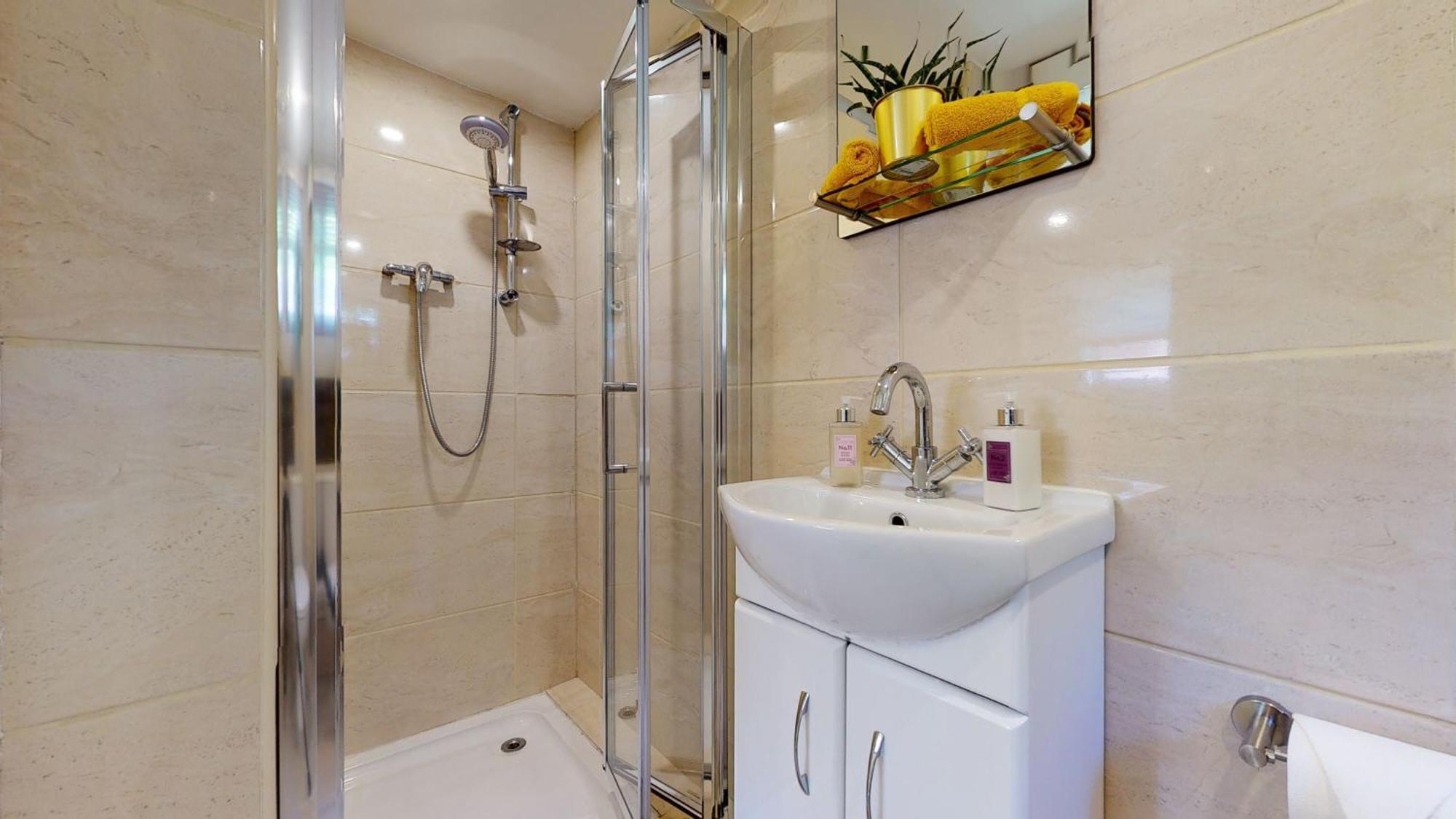 Cosy 1 Bed Garden Lodge Close To Nottingham City Centre - Free Parking & Wifi Dış mekan fotoğraf